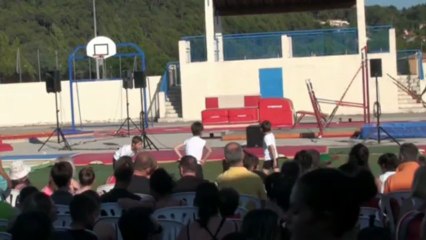 Groupe poussins Gala 2013 : Robin des Bois