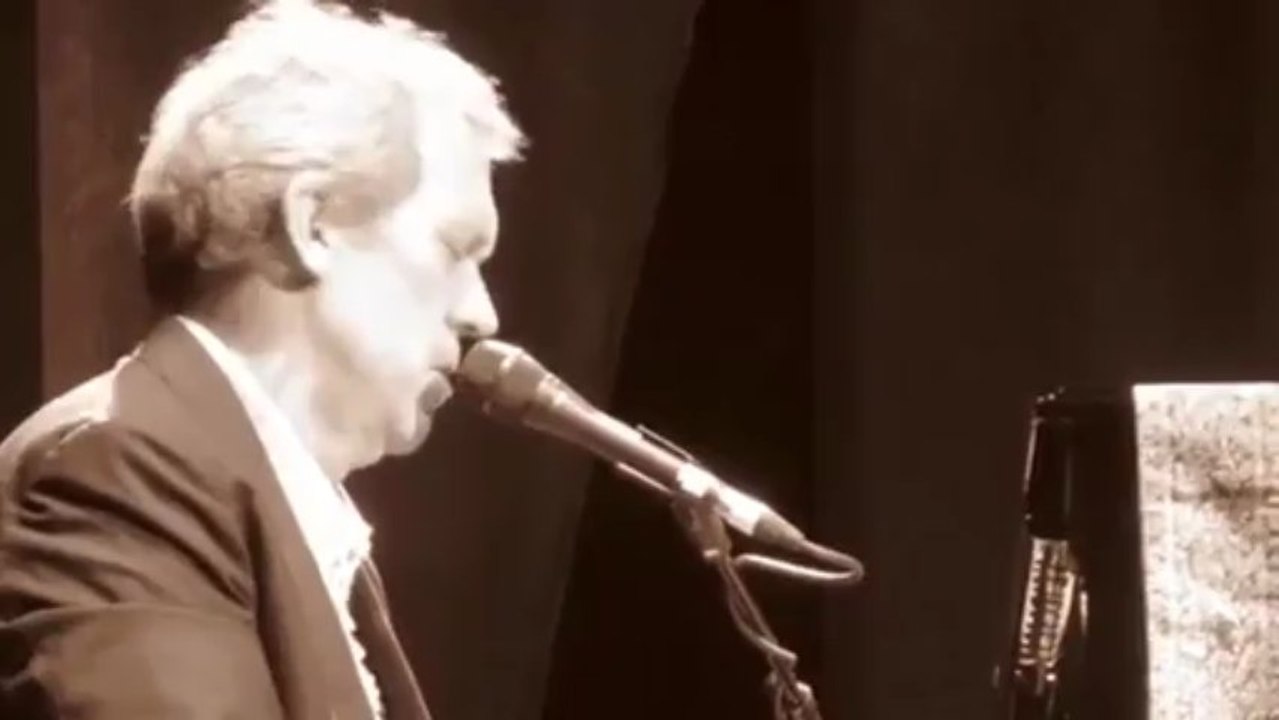Kiss of Fire- Hugh Laurie and Gaby Moreno (CBB) @ Grand Rex