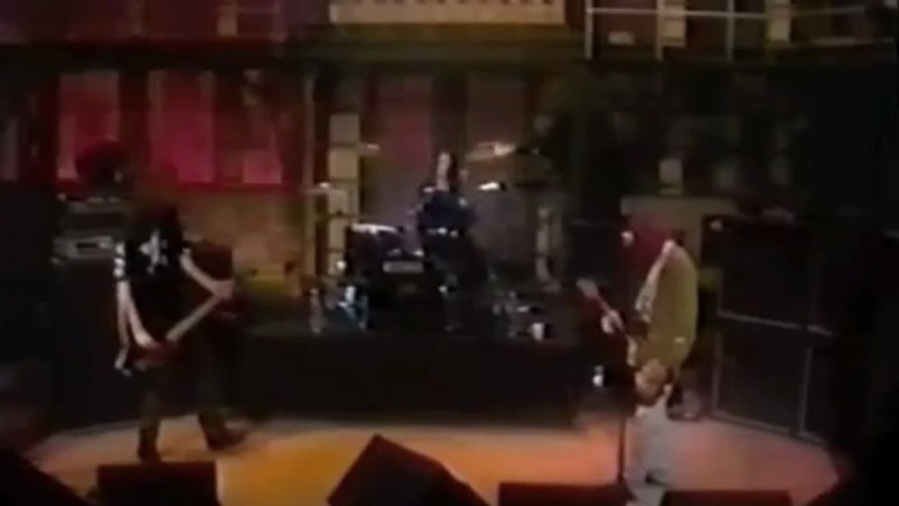 Nirvana - Stain (Soundcheck) (MTV Studios, New York January 10 1992)