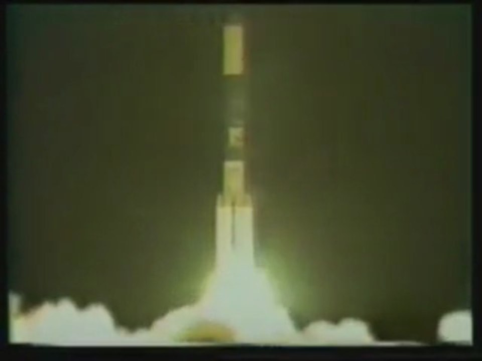 Evrenin Yaratılışı 2/3  http://www.kurtkardeslerimiz.beyazsiteler.com