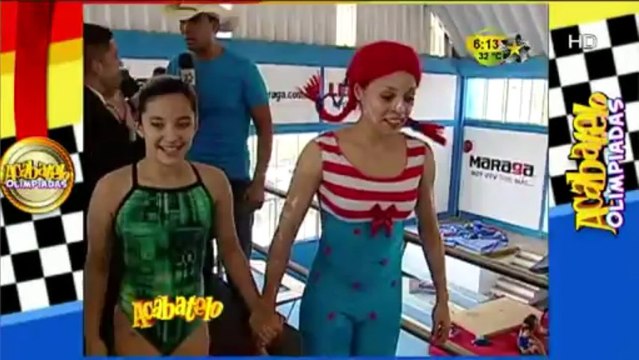 Orata en la etapa de clavados Las Olimpiadas de Acábatelo 2013