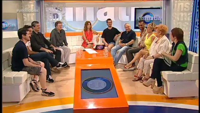 TV3 - Els Matins - La rumba dels bombers de Vic , en directe, al plató de Els Matins