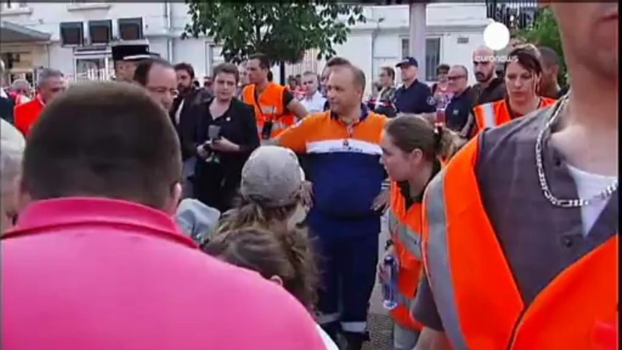 French President François Hollande visits Brétigny...