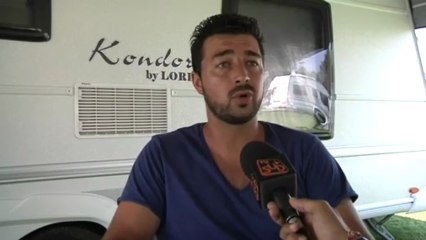 Gens du voyage : des dizaines de caravanes s'installent sur un stade municipal à Lunel.