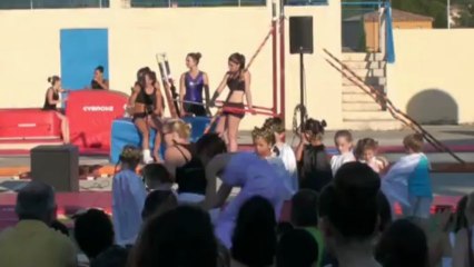 Groupe babies_eveil Gala 2013 : Charlemagne