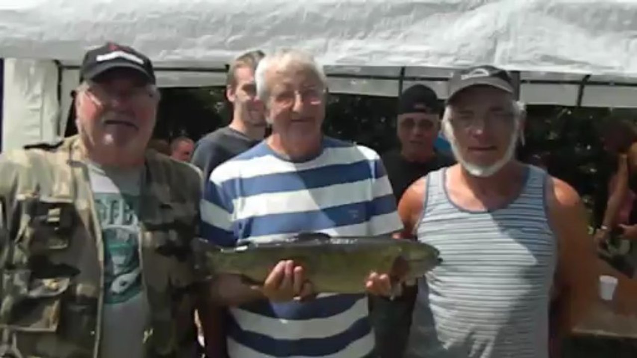 MONTIGNY-LES-VESOUL : UNE TRUITE DE 2,150 KG