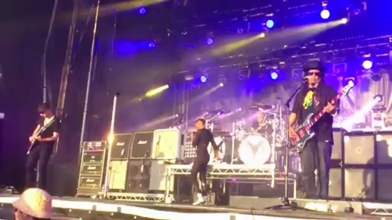 Skunk Anansie "Secretly" à Terres du Son