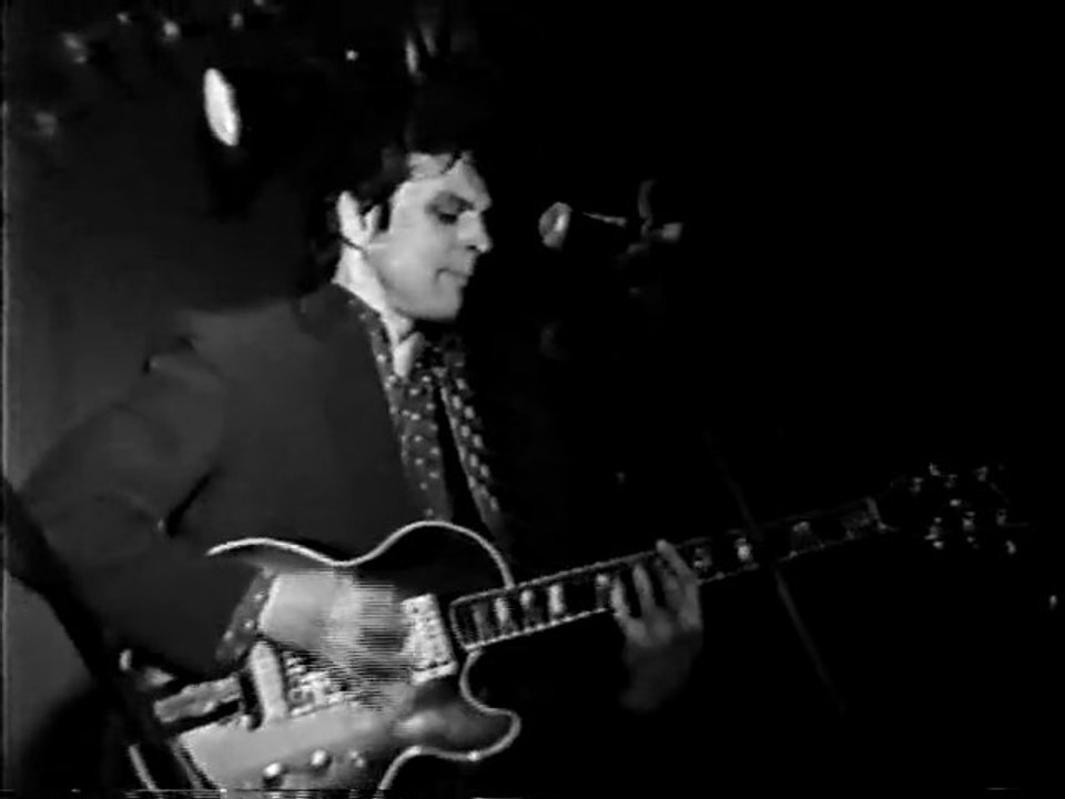 2 mins  + 26 secs of Hollywood Joe