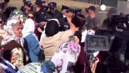 Srebrenitsa kurbanları Kravica toplama kampında anıldı