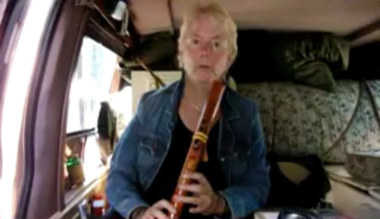 (239) oops laurie
