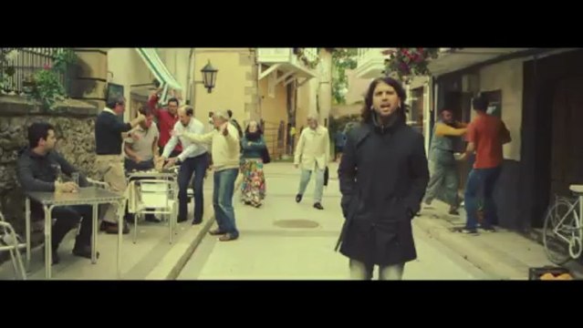 Divididos - Rulo y la contrabanda