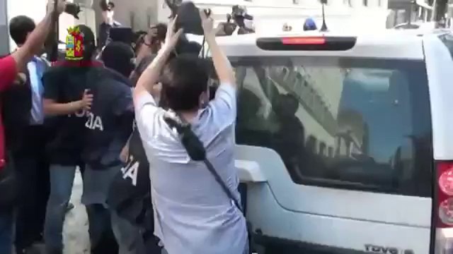 Reggio Calabria - L'arresto del superlatitante Labate, ecco il covo del boss (13.07.13)