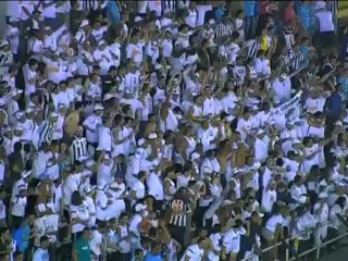 Santos goleia Portuguesa no Brasileirão 2013