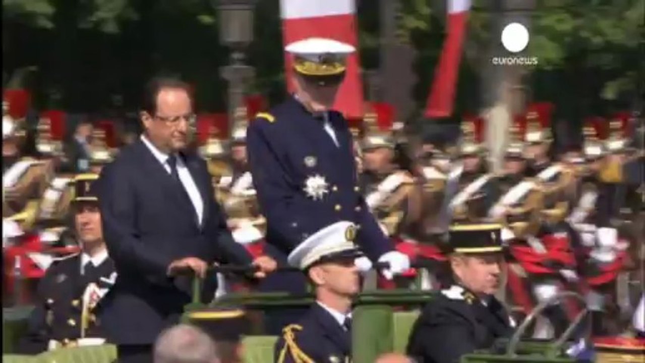 Fransa Bastil Günü'nü kutluyor