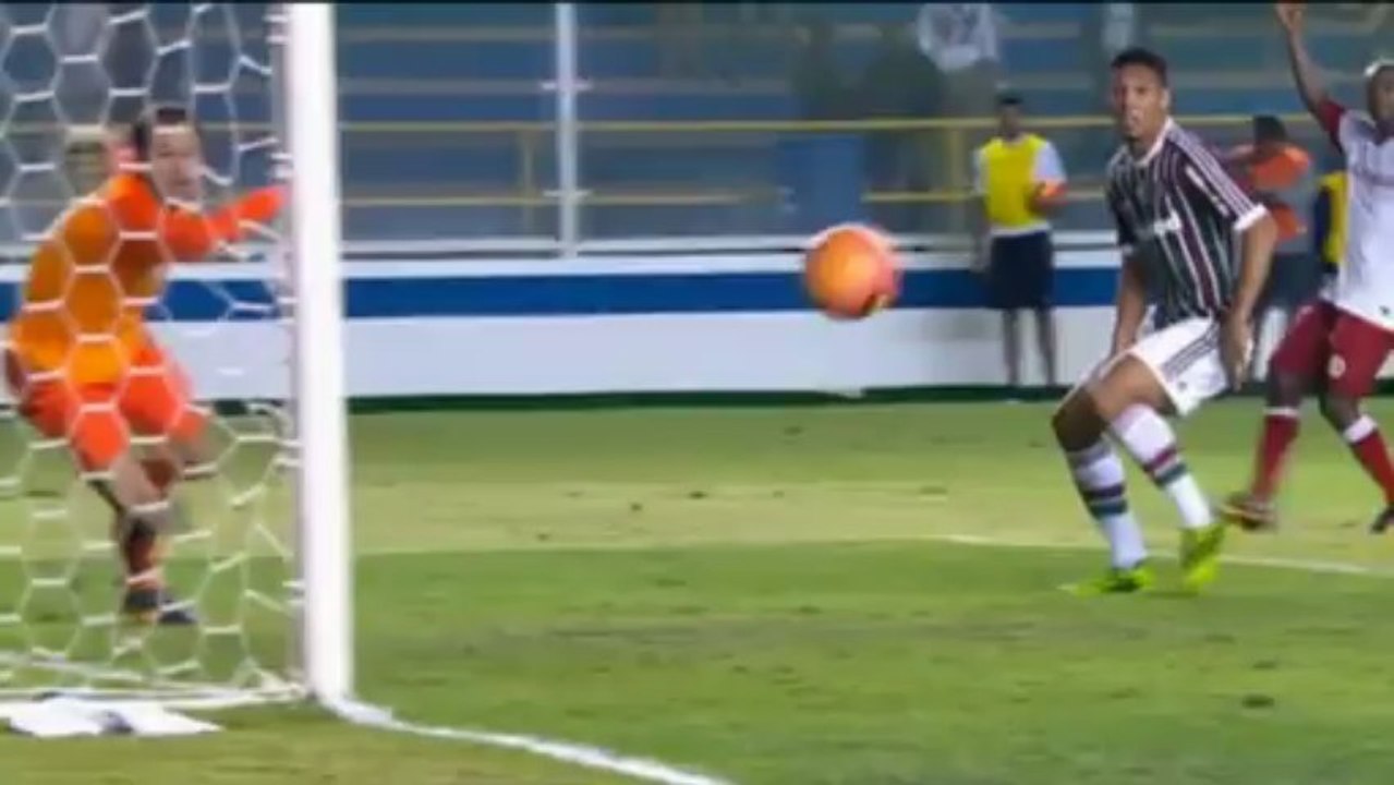 Brasileiro: Forlan wird Fluminenses Alptraum