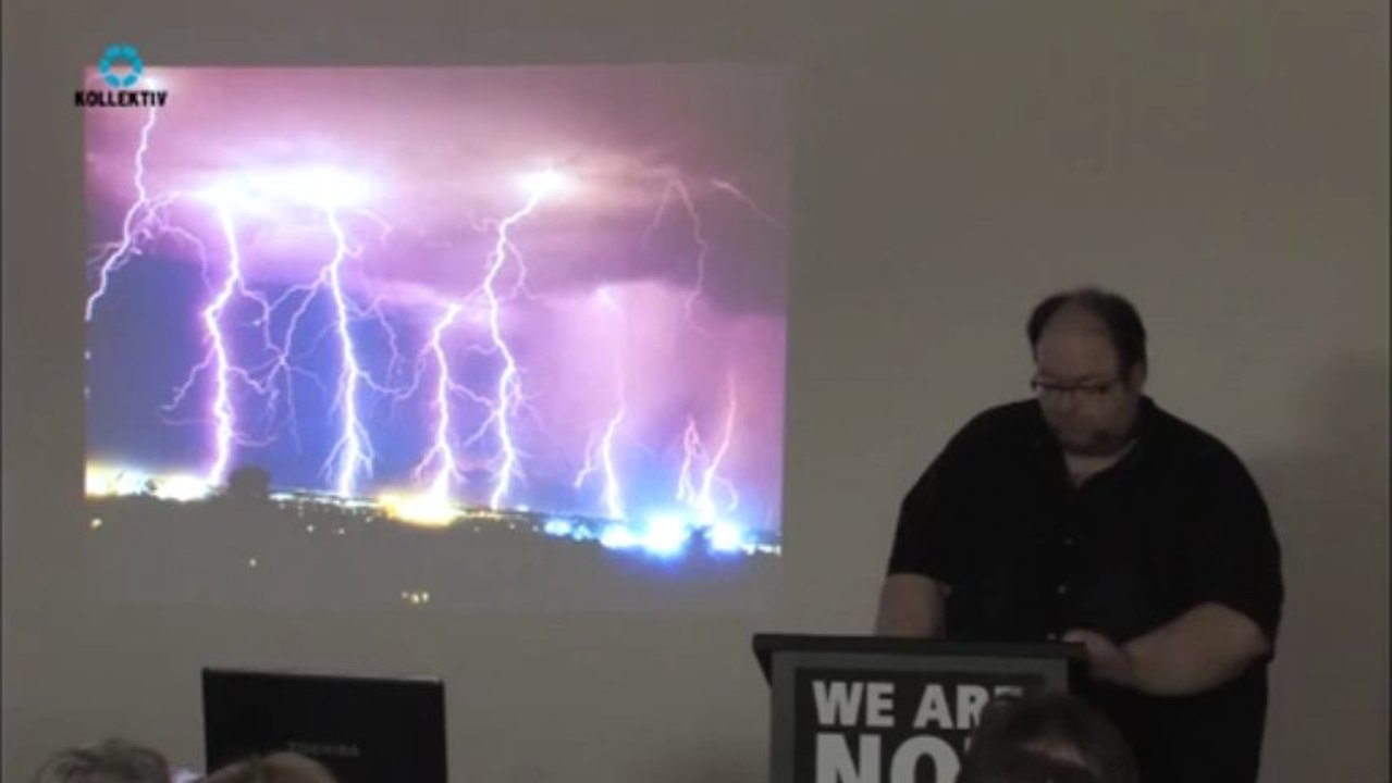 Alexander KnÃ¶rr - UFOS IM 21. JAHRHUNDERT