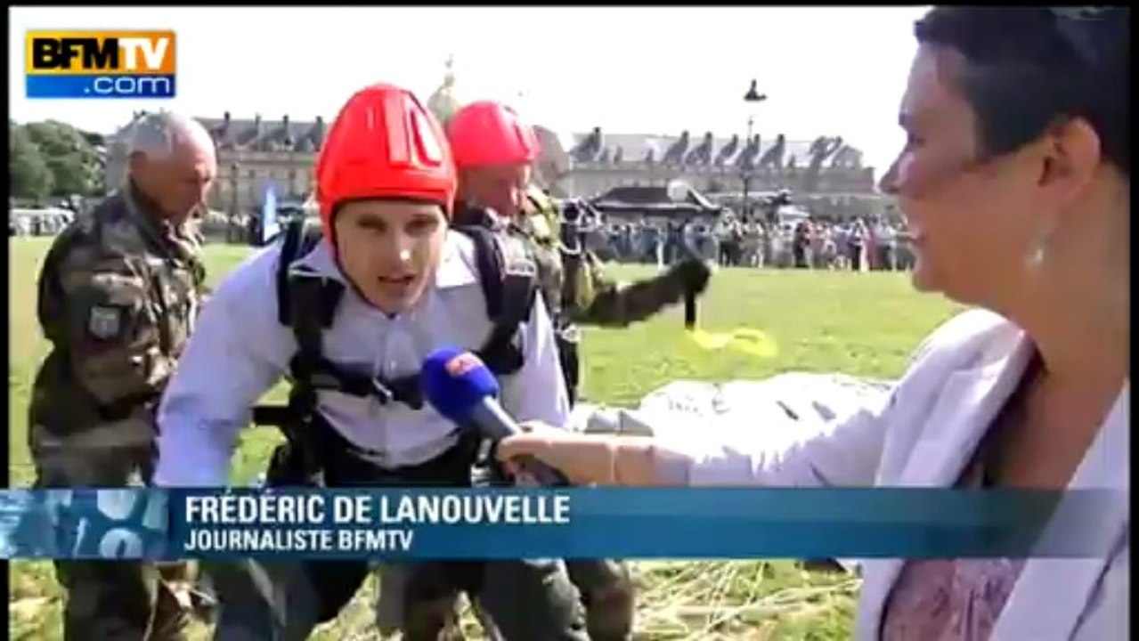 Un reporter de BFMTV effectue un saut en parachute avec l’armée de l’air - 14/07