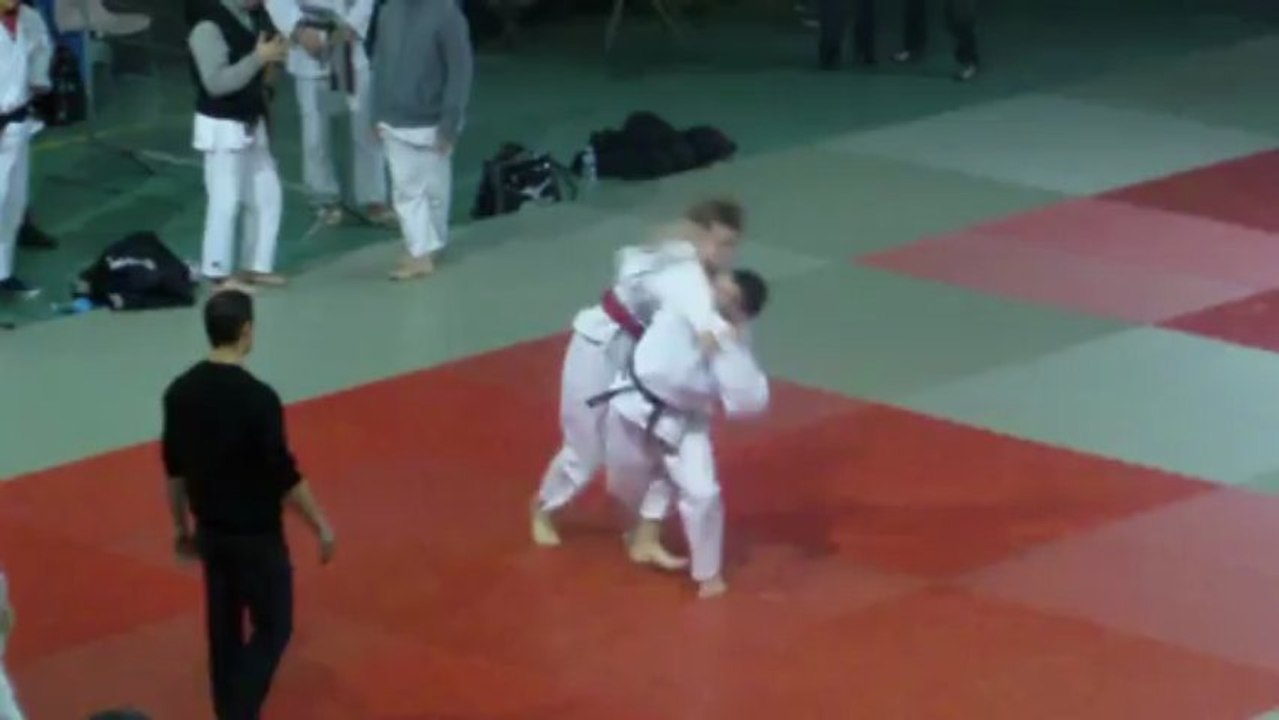 IMAG0056 ADRI CBT3 W+ W+