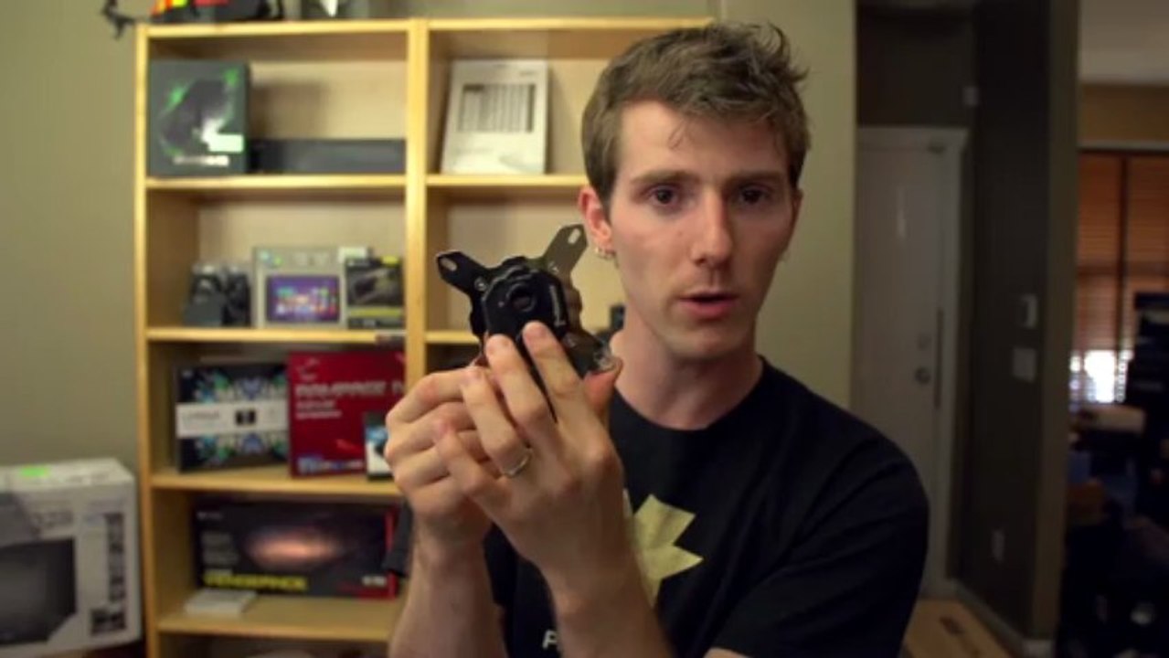 Koolance CPU-380I CPU Water Block Unboxing & Overview