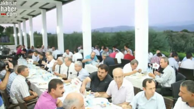 Akhisar AKSEK SEvgi Çocukları 2013 Yılı Geleneksel İftar Yemeği