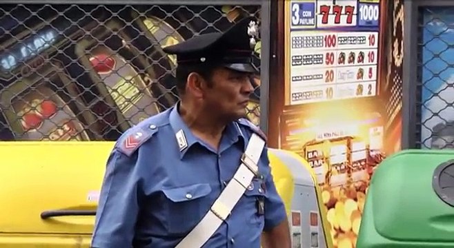 Napoli - Uccide fidanzato della figlia e si costituisce (14.07.13)