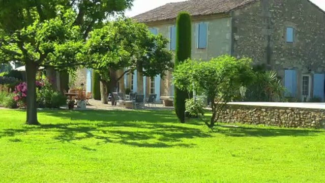 Propriété à Vendre - Saint Rémy de Provence 13210 - Piscine - Maison gardien - 300m2 sur terrain de 7852.00 m²