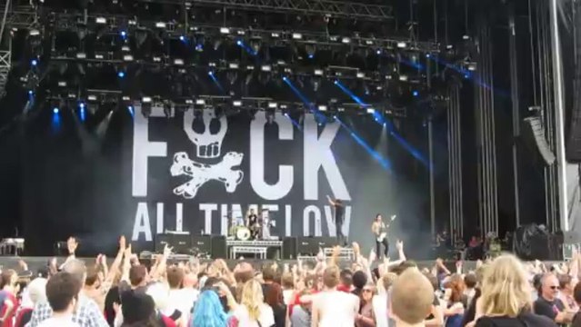 All Time Low - Dear Maria Count Me In - live @ Bråvalla Festival