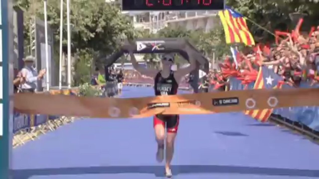 Triatlón - Hursey, la chica más rápida en la Copa del Mundo de Palamós