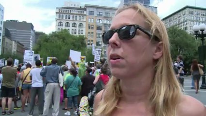 New York: des centaines dénoncent l'acquittement de Zimmerman