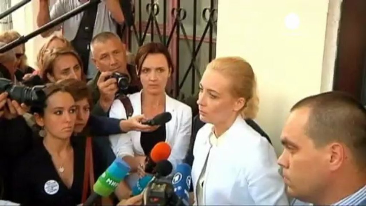 Rus muhalif Navalny demir parmaklıklar ardında