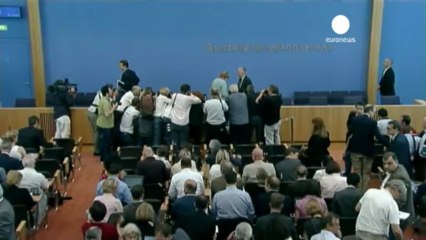 Germany: Merkel grilled over US spying row