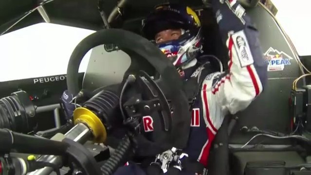 Pikes Peak 2013 la montée record de Sébastien Loeb en Peugeot 208 T16