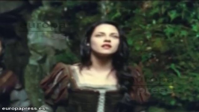 Kristen Stewart podría tener una relación con Michael Pitt