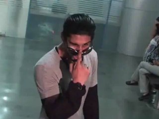 parteek babar Strange behavior while permotin of his new film - isshaq