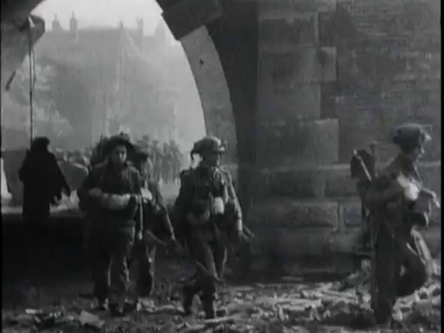 Cataclysm: The War on the Eastern Front, 1941–45: Cumins