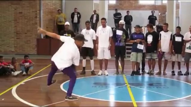 Batalha do Passinho Gambá Rei do Passinho