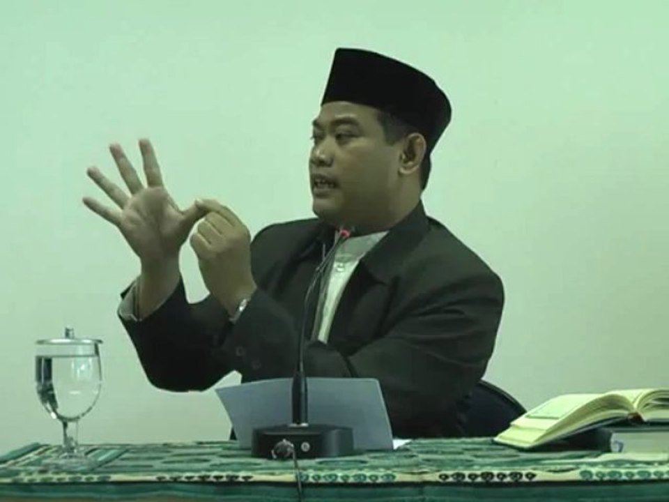 20110310 - Ust Syahroni Mardani, Lc - Peraturan untuk Ditegakkan, Bukan untuk Dikompromikan
