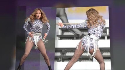 Jennifer Lopez dévoile son derrière dans un juste-au-corps moulant