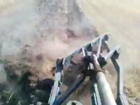 NEW HOLLAND 55-56 turbo 3 lü 14 numara pullukla anız sürümünde (15 temmuz 2013)