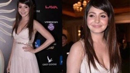Anushka Sharma's WARDROBE MALFUNCTION at IIFA awards 2013