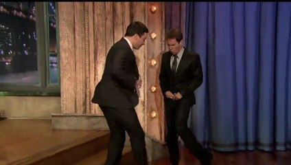 Скачать видео: Sam Rockwell Dancing on Late Night with Jimmy Fallon