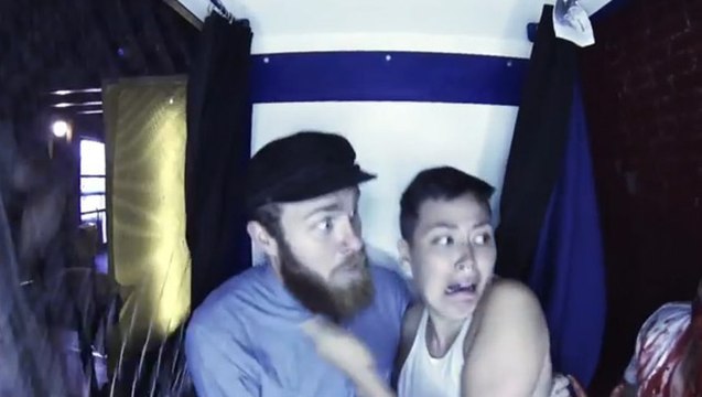 Blague au Photomaton (caméra cachée)