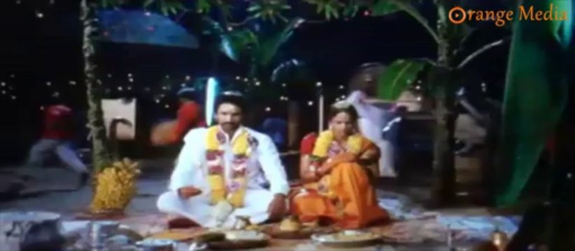 1986 Godavari Flood Scene - Aadi, Lakshmi Prasanna Manchu - Gundello Godari telugu movie