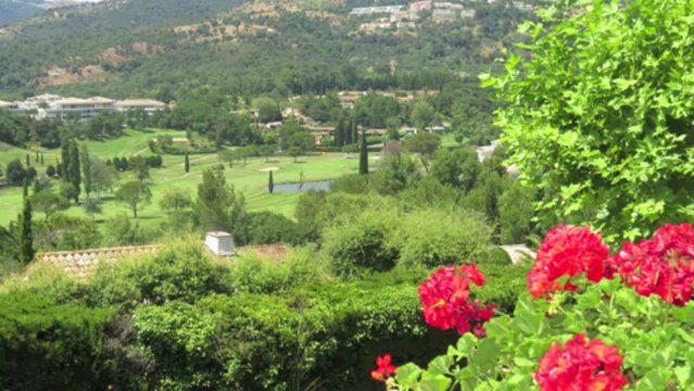 VILLA PROVENCALE à vendre - 06210 Mandelieu La Napoule - 190 m² sur terrain 1550 m² avec Piscine