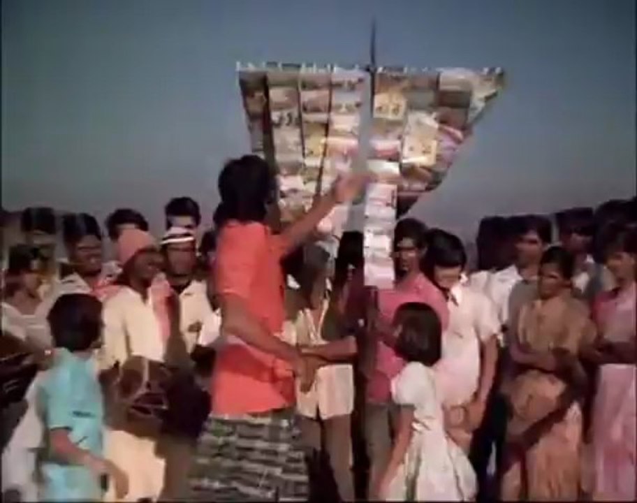 Don - Ee Hai Bambai Nagariya Tu Dekh Babua - Kishore Kumar