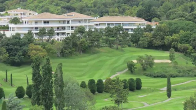 Vente 3 PIECES - Mandelieu La Napoule 06210 - 65 m² avec terrasse 17m2 - Piscine