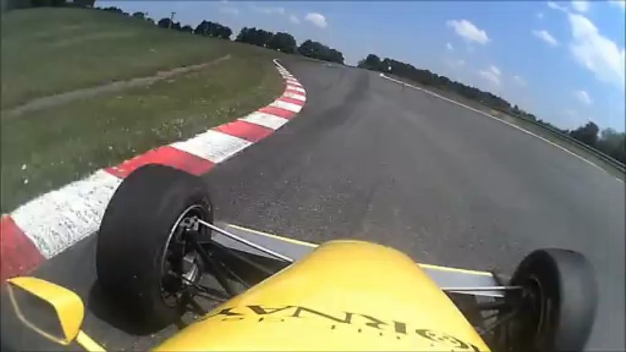 Monoplace embarquée FR1700 Circuit de Mornay (by TT) - TTWorld