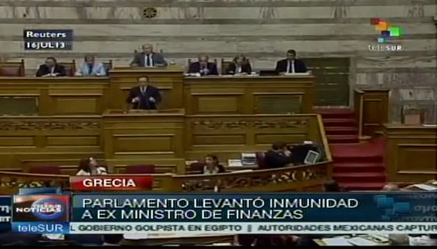 Parlamento griego levanta inmunidad a exministro de Finanzas