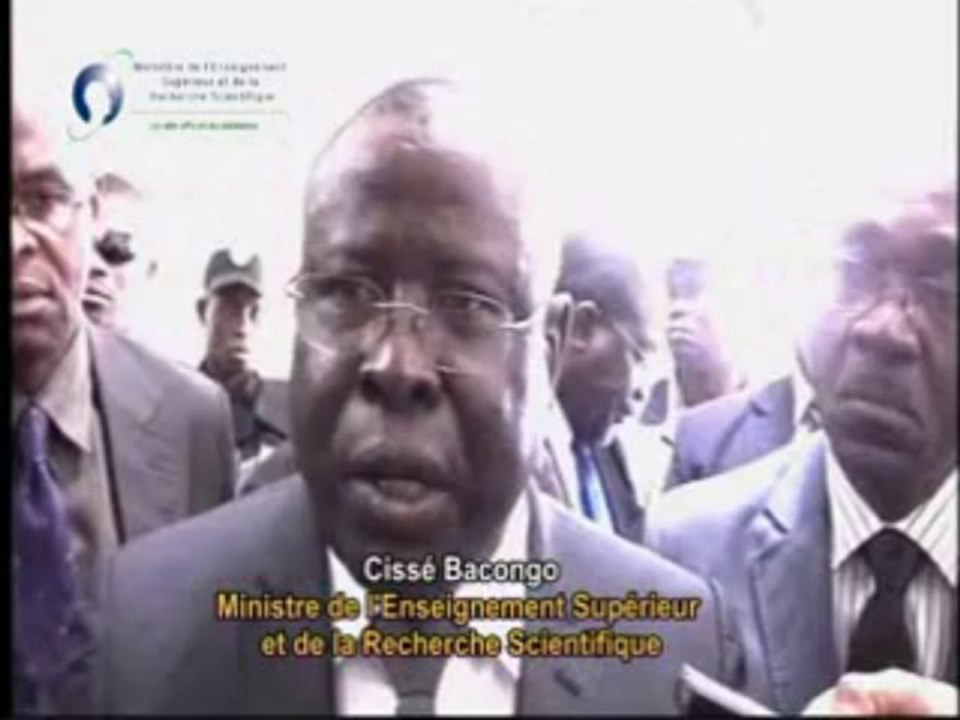 Visite du Ministre de l'Enseignement Supérieur et de la Recherche Scientifique à l'Université Nangui Abrogoua