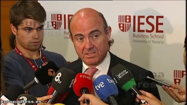 Guindos cree que la estabilidad política está garantizada